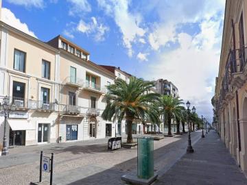Palazzo / Stabile in vendita a Lamezia Terme CZ