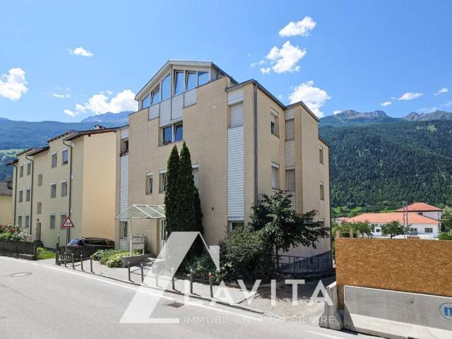 Palazzo / Stabile in vendita a Lasa BZ