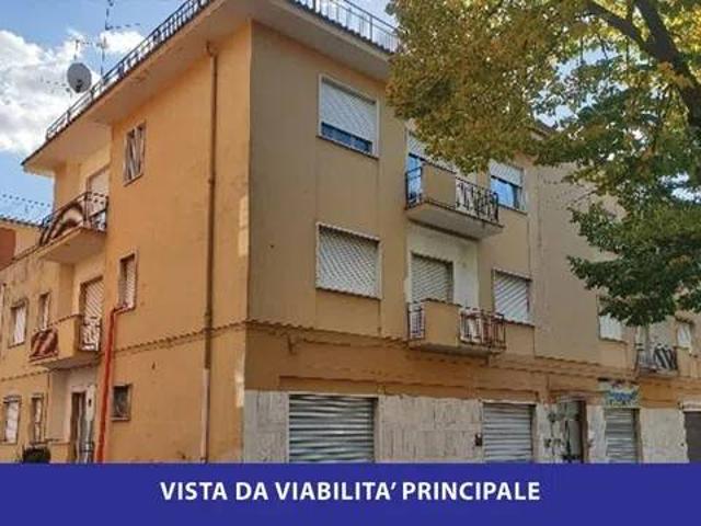 Palazzo / Stabile in vendita a Latina LT