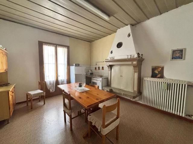 Palazzo / Stabile in vendita a Lendinara RO