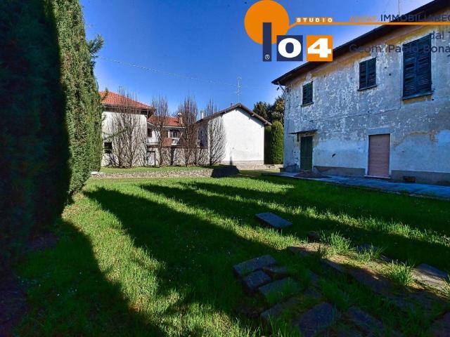 Palazzo / Stabile in vendita a Lentate sul Seveso MB