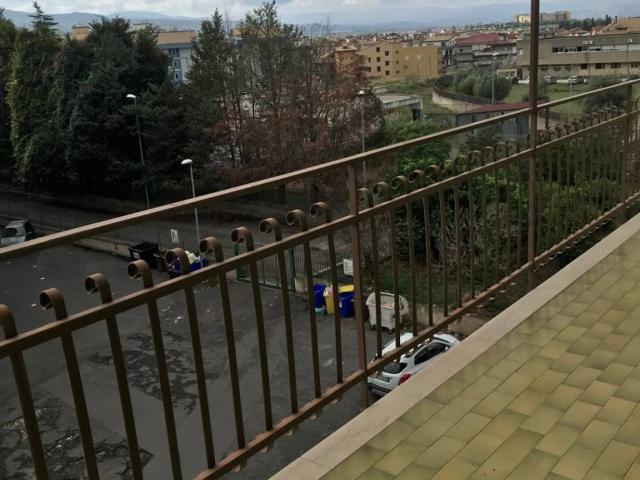 Palazzo / Stabile in vendita a Lentini SR