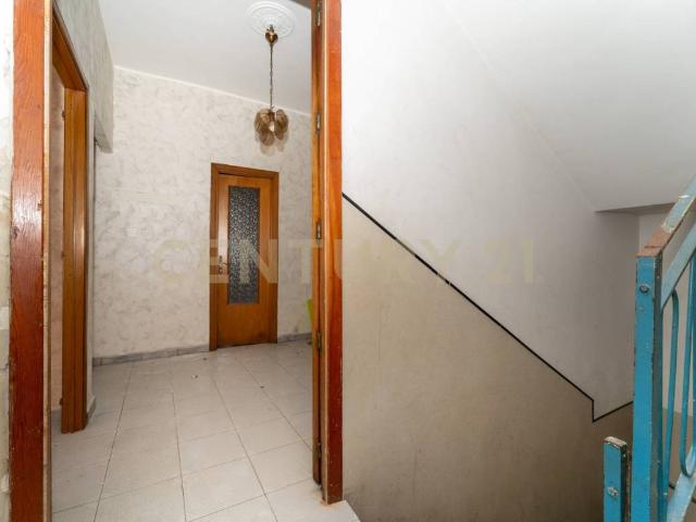 Palazzo / Stabile in vendita a Lentini SR