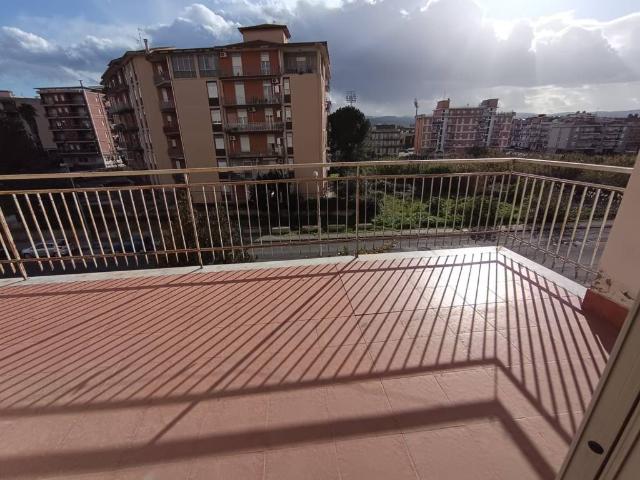 Palazzo / Stabile in vendita a Lentini SR