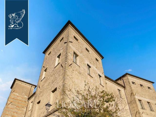Palazzo / Stabile in vendita a Licciana Nardi MS