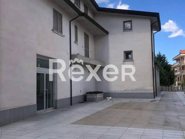 Palazzo / Stabile in vendita a Lioni AV