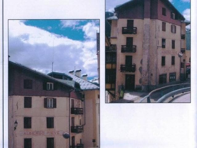Palazzo / Stabile in vendita a Livinallongo del Col di Lana BL