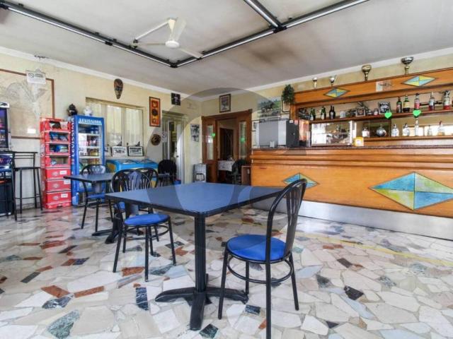 Palazzo / Stabile in vendita a Lonato del Garda BS
