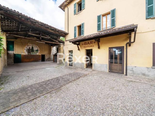 Palazzo / Stabile in vendita a Longone al Segrino CO