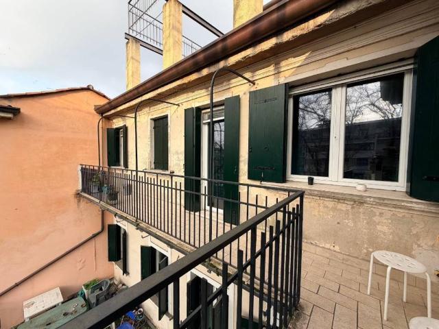 Palazzo / Stabile in vendita a Padova PD