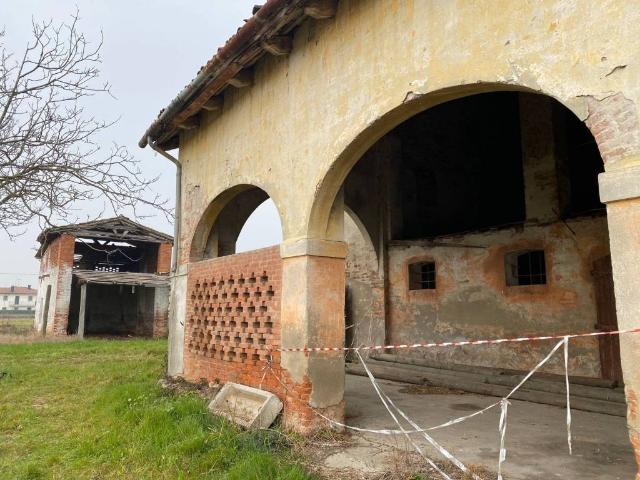 Palazzo / Stabile in vendita a Padova PD