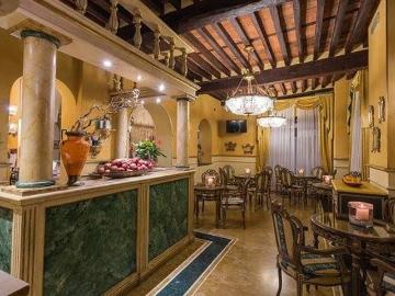 Palazzo / Stabile in vendita a Padova PD