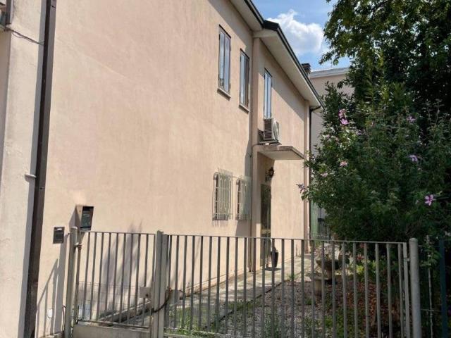 Palazzo / Stabile in vendita a Padova PD