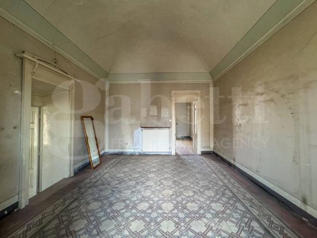 Palazzo / Stabile in vendita a Palazzolo Acreide SR