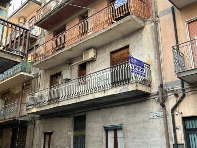 Palazzo / Stabile in vendita a Paternò CT