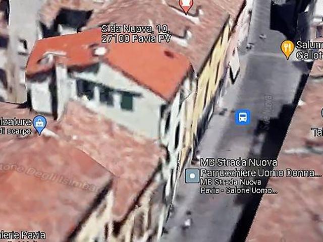 Palazzo / Stabile in vendita a Pavia PV