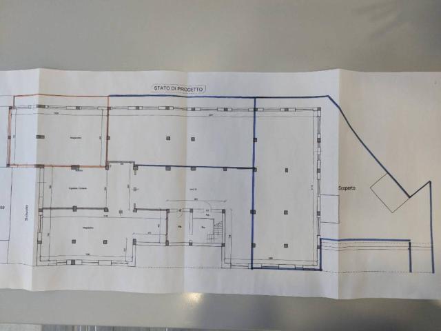 Palazzo / Stabile in vendita a Pesaro PU