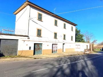 Palazzo / Stabile in vendita a Pianoro BO