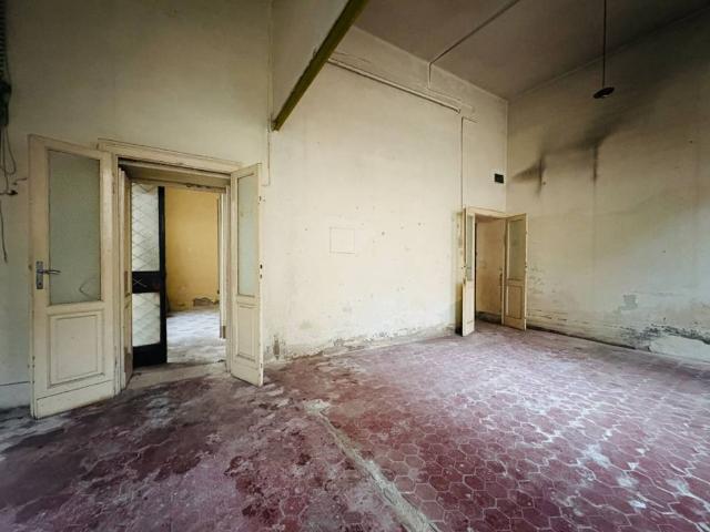 Palazzo / Stabile in vendita a Piacenza PC