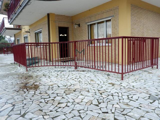 Palazzo / Stabile in vendita a Pietrastornina AV