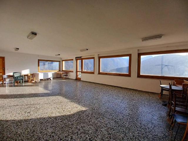 Palazzo / Stabile in vendita a Pieve di Cadore BL