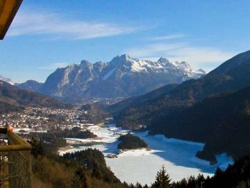 Palazzo / Stabile in vendita a Pieve di Cadore BL