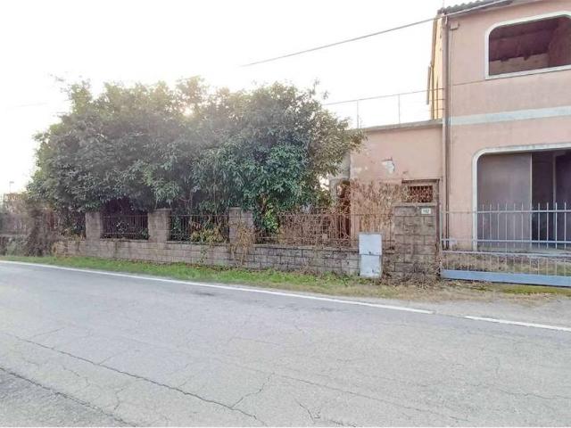 Palazzo / Stabile in vendita a Pieve di Soligo TV