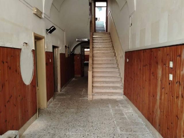 Palazzo / Stabile in vendita a Popoli PE