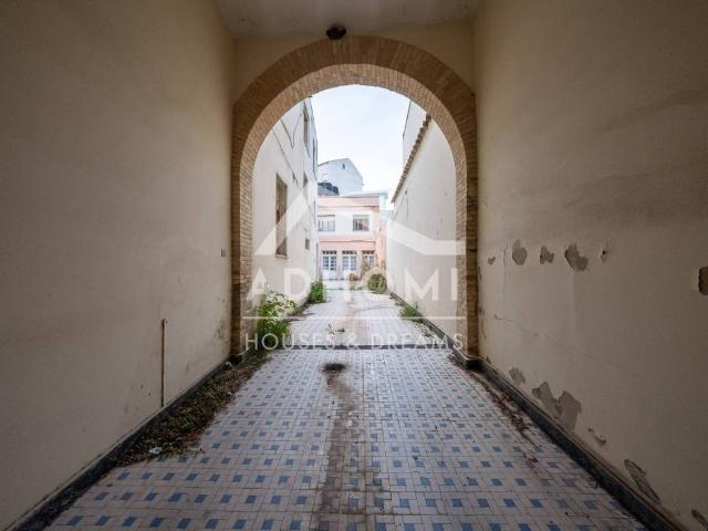 Palazzo / Stabile in vendita a Quartu Sant'Elena CA