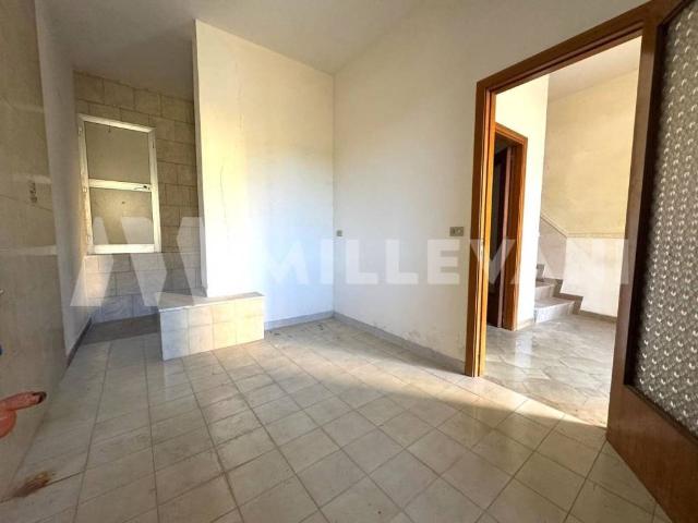 Palazzo / Stabile in vendita a Ragusa RG