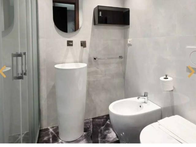 Palazzo / Stabile in vendita a Rapallo GE