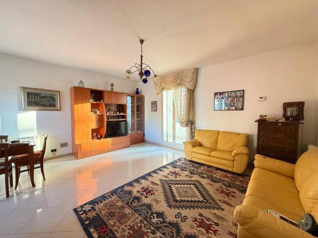 Palazzo / Stabile in vendita a Reggio Calabria RC
