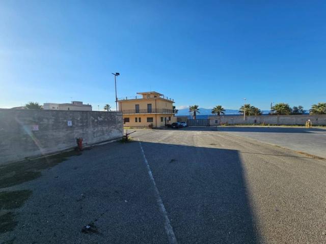 Palazzo / Stabile in vendita a Reggio Calabria RC