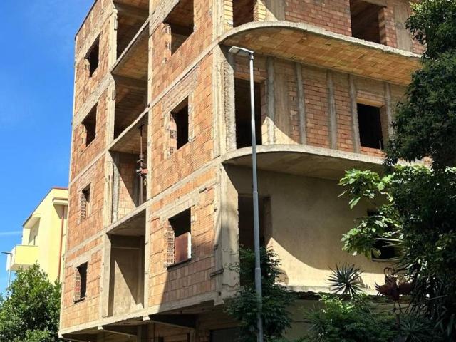 Palazzo / Stabile in vendita a Reggio Calabria RC