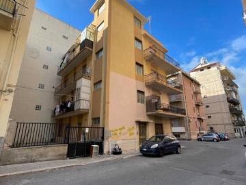 Palazzo / Stabile in vendita a Reggio Calabria RC