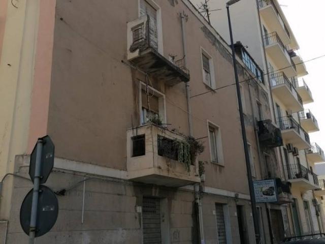 Palazzo / Stabile in vendita a Reggio Calabria RC