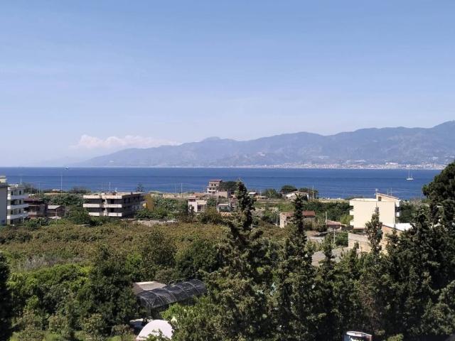 Palazzo / Stabile in vendita a Reggio Calabria RC