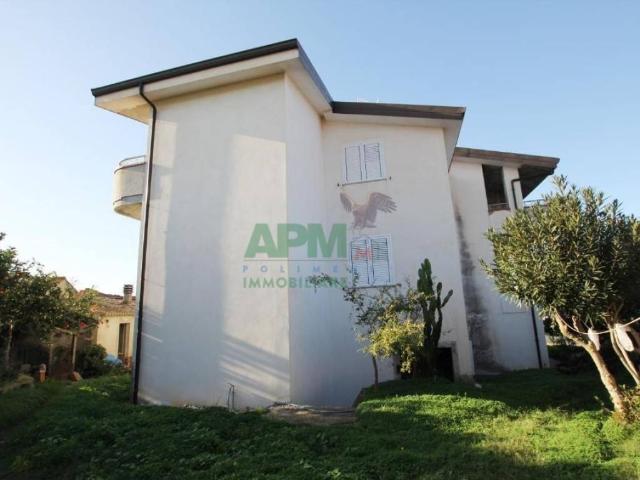 Palazzo / Stabile in vendita a Ricadi VV