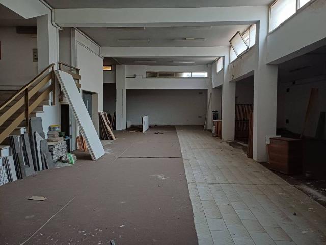 Palazzo / Stabile in vendita a Rieti RI