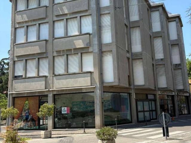 Palazzo / Stabile in vendita a Riolo Terme RA