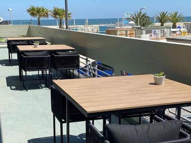 Palazzo / Stabile in vendita a Rimini RN