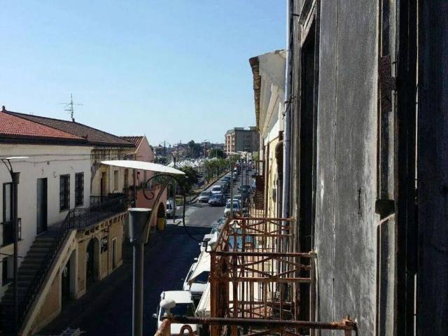 Palazzo / Stabile in vendita a Riposto CT