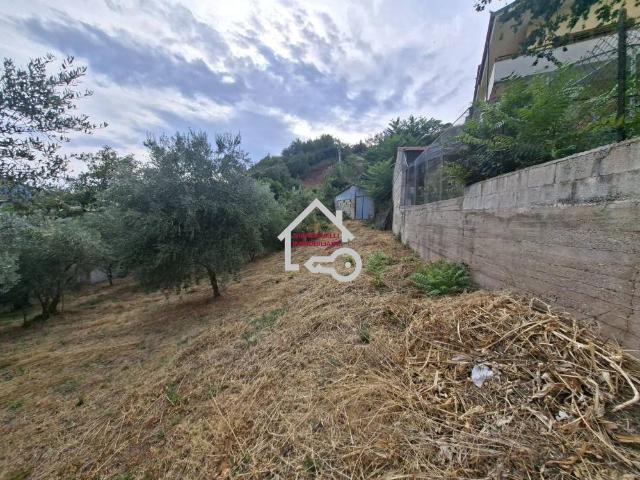 Palazzo / Stabile in vendita a Roccadaspide SA