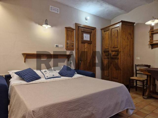 Palazzo / Stabile in vendita a Roccaraso AQ