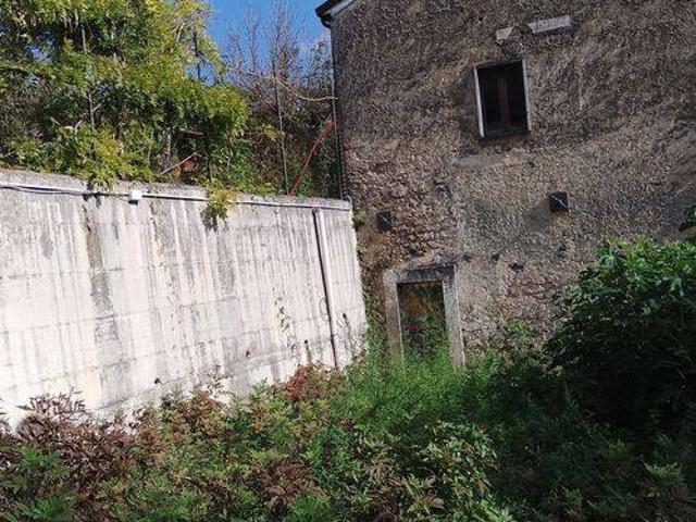 Palazzo / Stabile in vendita a Rocchetta a Volturno IS