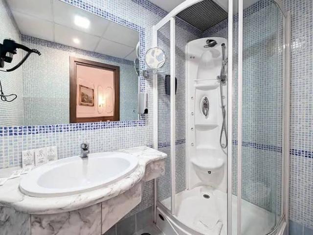 Palazzo / Stabile in vendita a Roma RM