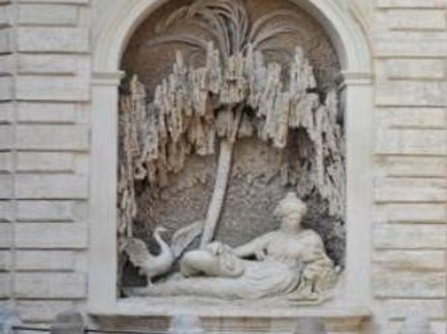 Palazzo / Stabile in vendita a Roma RM