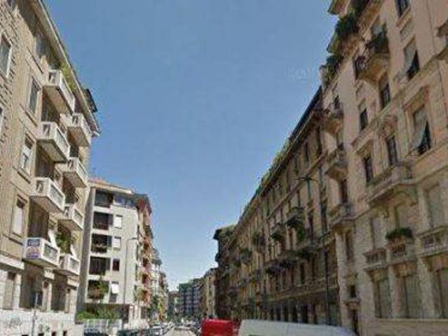 Palazzo / Stabile in vendita a Roma RM