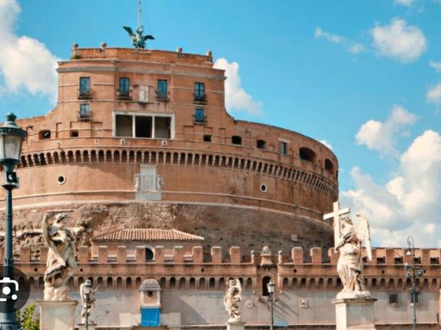 Palazzo / Stabile in vendita a Roma RM