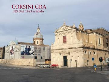Palazzo / Stabile in vendita a Roma RM